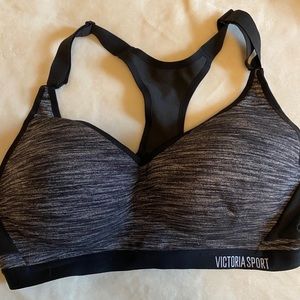 VS sport bra